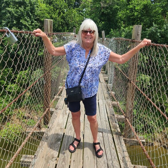 Meet the Posher - Picture 1 of 1